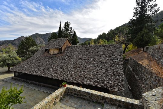 Zypern - Panagia tou Araka Scheunendachkirche