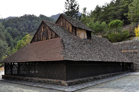 Zypern - Panagia tou Araka Scheunendachkirche