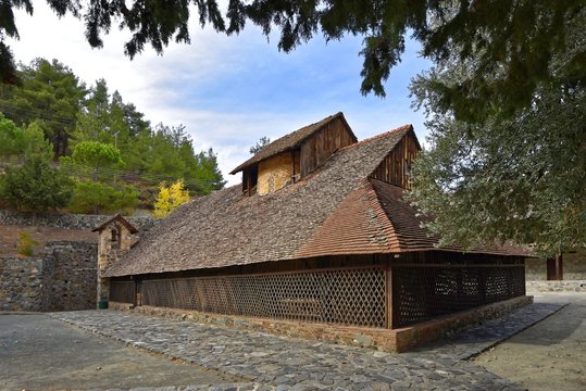 Zypern - Panagia tou Araka Scheunendachkirche