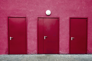 Obraz na płótnie Canvas Red doors