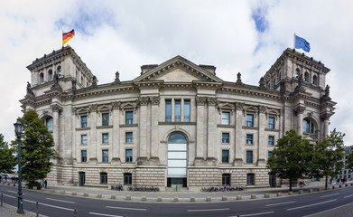 Fototapeta na wymiar Berlin palace of the Reichstag