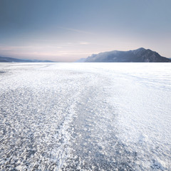 Fototapeta na wymiar winter lake landscape 