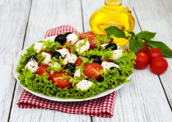 salad with mozarella cheese and vegetables