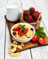 Muesli with strawberries