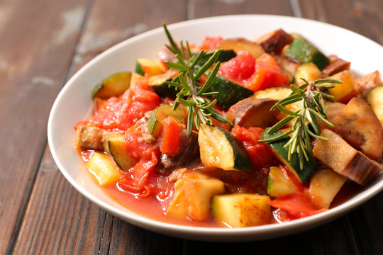 grilled vegetable with sauce and herb