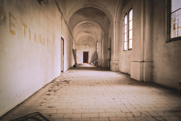 Lungo Corridoio Convento dei Frati di San Bernardino Borgonovo