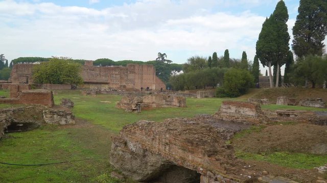 15862_View_of_the_big_wide_ruined_wall_in_Palatine_hill.mov