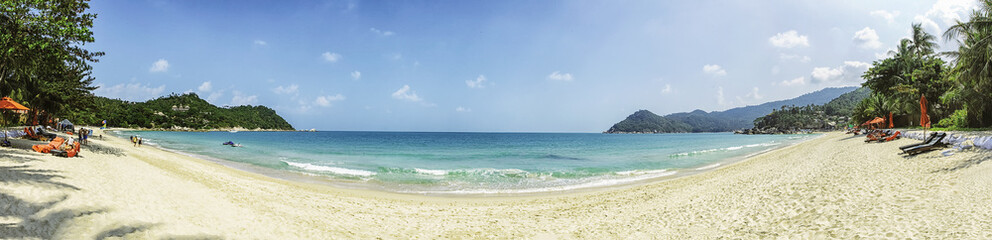 Fototapeta na wymiar Ko Pha Ngan, Haad Salad beach panorama