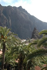Fototapeta na wymiar Village de Masca, entre les volcans de l'ile de Tenerife, les Canaries
