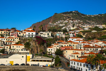 Câmara de Lobos ist ein malerischer portugiesischer Fischerort auf der Insel Madeira