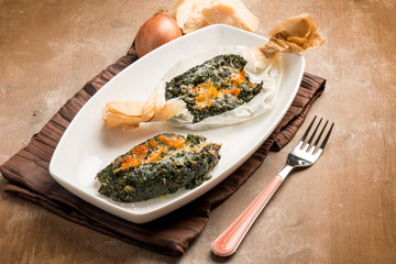 wrapped spinach with parmesan cheese oven cooked