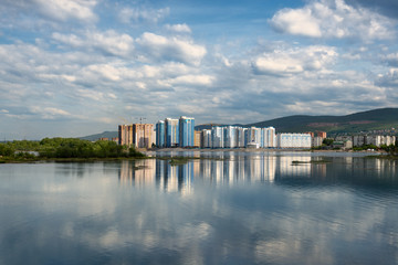 Obraz premium View of the city of Krasnoyarsk from the river