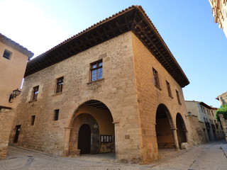 Fototapeta na wymiar Mirambel. Pueblo de Teruel (España) en la comunidad autónoma de Aragón dentro de la comarca del Maestrazgo