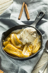 Homemade Sauteed Bananas Foster