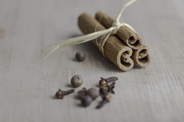 Cinnamon sticks