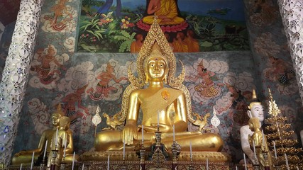 Wat Prathat Cho Hae statue of the Buddhism