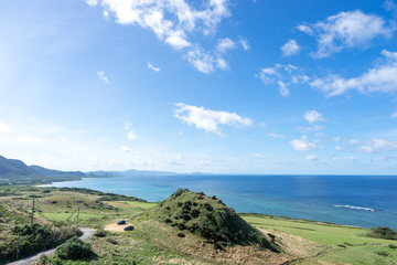Fototapeta na wymiar 平久保崎から見る石垣島の風景