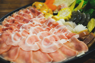 mix ingredient for sukiyaki, seafood, pork, vegetable