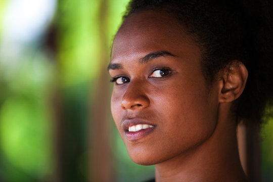 Melanesian Pacific Islander, Beautiful Girl With Afro, Half Profile