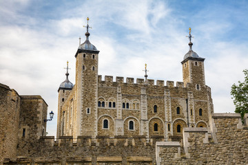 Fototapeta na wymiar White Tower of Tower of London UK
