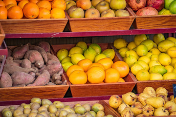 Obst und Gemüseauslage