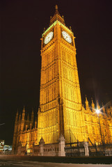Big Ben illuminated at night in London
