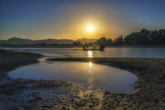 sunset, water, sky, sun, sea, beach, lake, clouds, sunrise, landscape, nature, river, reflection, ocean, cloud, summer, light, blue, island, evening, morning, dawn, dusk, sand, ship