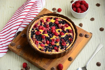 cranberry and blueberry tart