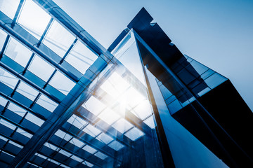 Obraz premium detail shot of modern business buildings in city