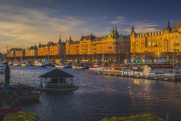 Fototapeta premium Sunset on Strandvagen Street
