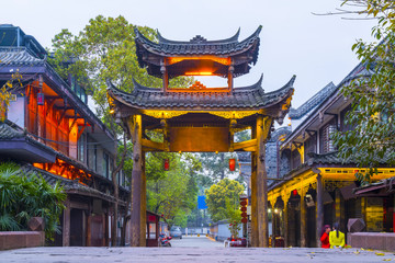 Night scene of Huanglong Valley town in Chengdu - obrazy, fototapety, plakaty
