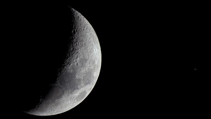 The Moon and the planet Saturn after Saturn had passed behind the Moon in 2014-AUG-31