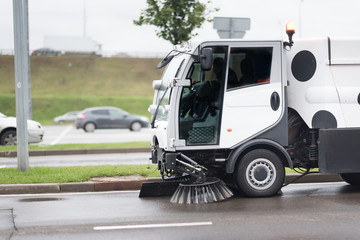 A street sweeper machine cleaning the streets. - 185760974