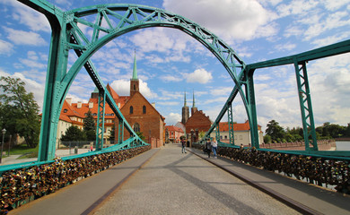 Naklejka premium Rzeka Odra we Wrocławiu