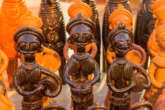 Clay made dolls, terracotta handicrafts on display