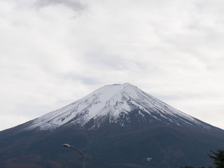 曇りの富士山