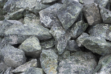 otsypnoy large gray stones
