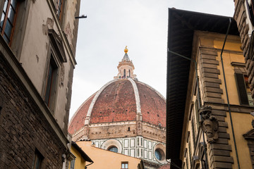 santa maria fiore dome view from a street of florence
