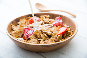 corn flakes with strawberry
