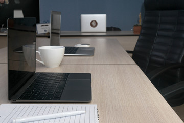 Contemporary Office Table with Equipments and Chairs