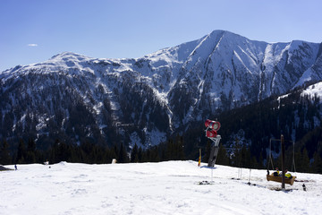 Fototapeta premium Alpejski ośrodek narciarski Serfaus Fiss Ladis w Austrii. Tyrol.