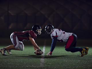 american football players are ready to start