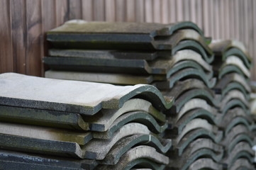 瓦の保管