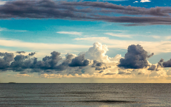 Evenning sky with cloud  at beatiful beach