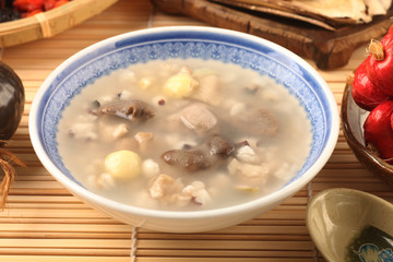 Four flavor herb soup  is a popular food in Taiwan   