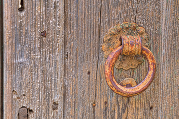 Rusted iron ring handle