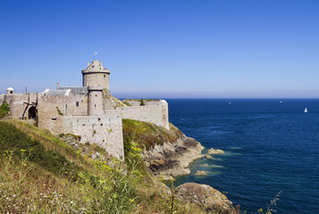 Fototapeta na wymiar Castle of La Latte in the northeast of Brittany
