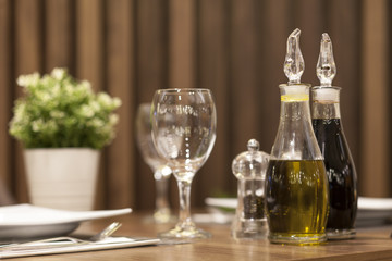 seting for dinner at a restaurant with square plates