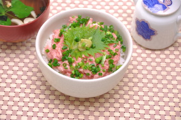 ねぎとろ丼