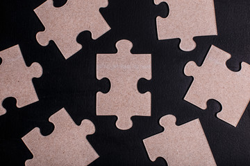 Puzzles are not painted